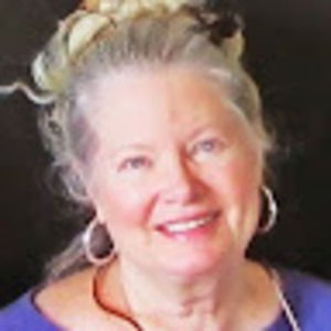 Meet your Posher, Bobbie